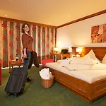 Berg-spa & Zamangspitze 4* Sankt Gallenkirch
