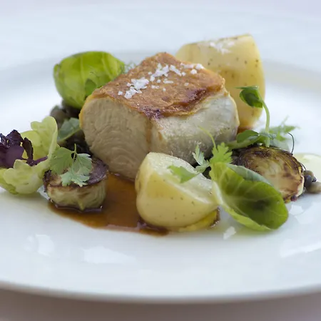 ホテル Berg-spa & Zamangspitze