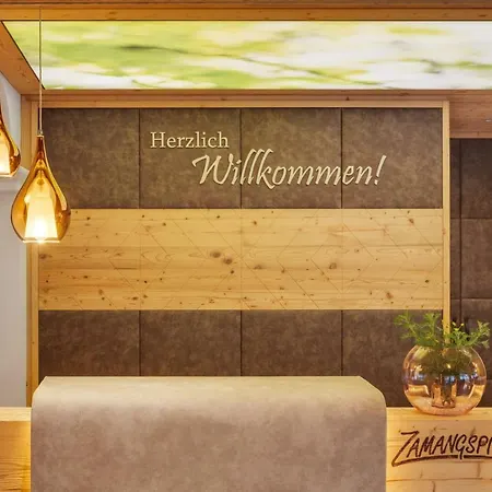 Berg-spa & Zamangspitze 호텔 상트갈렌키르흐