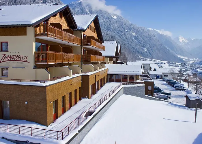 Hotell Berg-spa & Zamangspitze